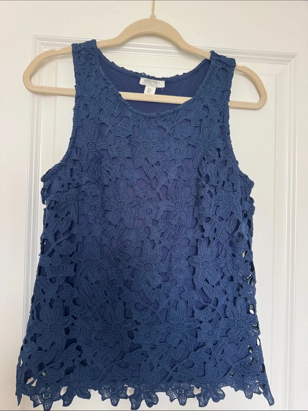 Crochet Floral Sleeveless Tank Top - Navy
